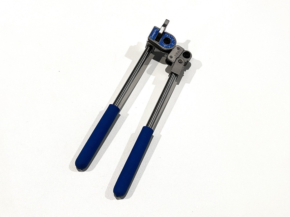 Swagelok Hand Tube Bender &ndash; 1/4&Prime; Tube OD 9/16&Prime; Bend Radius &ndash; MS-HTB-4T