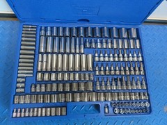Westward 4YP78 mechanic&rsquo;s tool set 204