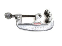 RIDGID No. 134 FOUR WHEEL HEAVY DUTY PIPE CUTTER, 1-1/8&Prime; to 4-1/2&rdquo;