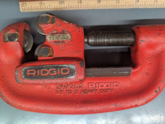 Ridgid 2-A Heavy Duty Pipe Cutter 1/8-2&Prime; & Model 25 Offset Hex Wrench
