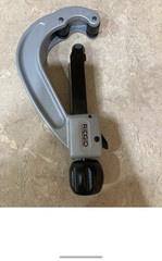 RIDGID No. 152 Tubing Cutter 1/4&Prime; to 2-5/8&Prime; (6-66mm) Heavy Duty Pipe Cutter