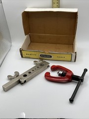 General 155 Industrial Flaring Tool 3/16&Prime;-5/8&Prime; with Screw Yoke Made In USA