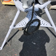 RIDGID Model 300 PIPE THREADING MACHINE With Model 1206 Tri Stand