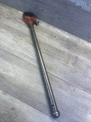 Ridgid 111-R Pipe Threader Ratchet 24 Inch Orange Pipe Thread No Dies