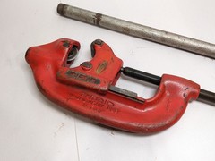 Ridgid 32830 Big 3S Pipe Cutter w/ Acc. Handle Cut 1-3&Prime; Ductile Iron Steel