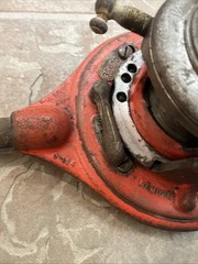Ridgid No 65-R Pipe Threader 1&rdquo; To 2&rdquo; With Handle 65R