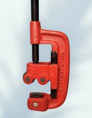 NEW OUT OF BOX NO 2 PIPE CUTTER CUTS UP TO 2-1/2&Prime; BY PITTSBURGH