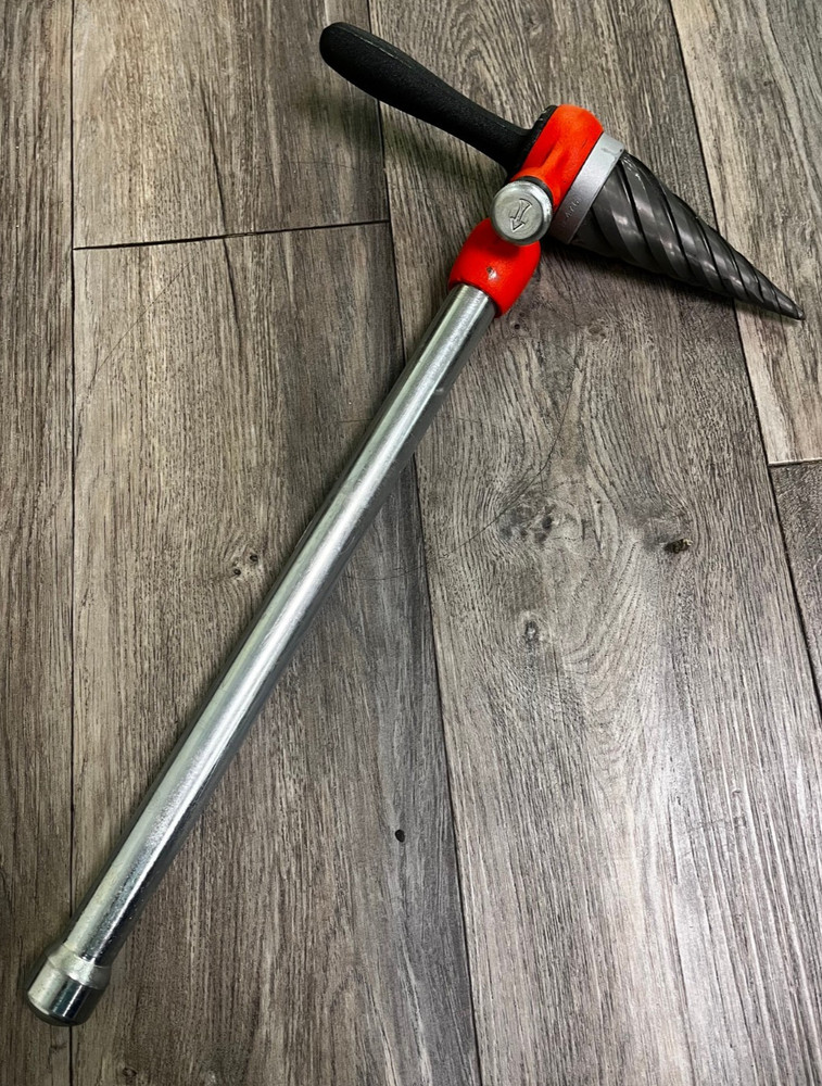 RIDGID D-476 SPIRAL PIPE REAMER RATCHET and HANDLE ASSEMBLY