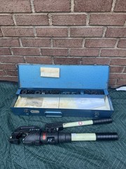 HUSKIE EP-510 Hydraulic Compression Crimper w/Dies Thomas Betts TBM14M 297-3185