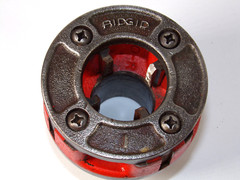 RIDGID 00R Pipe Threader Die Head Set, 1&Prime; & 3/4&Prime; with Ratchet, 00R