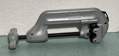 General Tools 126 Pipe Tubing Cutter 2-5/8&Prime; Tubing/PVC &ndash; 1-1/4&Prime; Iron &ndash; US Made