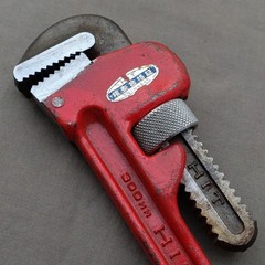 HIT Deluxe 300mm Pipe Wrench &ndash; Heavy Duty Drop Forged Japan Tool &ndash; Used