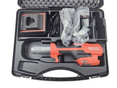 Ridgid RP 115 Mini Press Tool 1/2&Prime;-3/4&Prime; Copper/Stainless Fittings w/ 12v Battery
