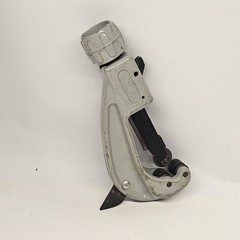 Ridgid Tools Pipe Cutter Model 151, 1/4 Inch To 1 5/8 Inch, Ridgid Pipe Cutter