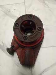 RIDGID 51872 12-R Die Head NPT 1 Inch RH Manual Threader WITH R-200 HANDLE