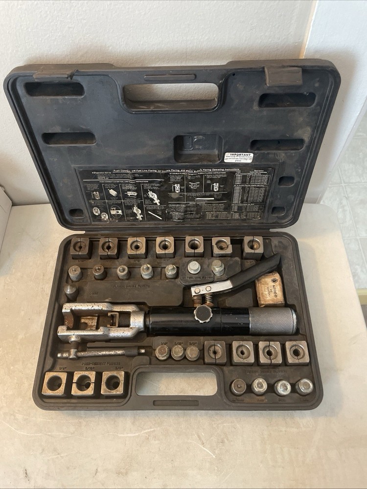Blue-Point TF700 Universal Hydraulic Flaring Tool Set