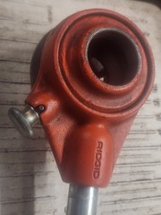 RIDGID 12-R Threader Ratchet Head & Handle & 12-R 1 1/2&Prime; Die Head Excellent