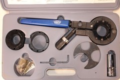 Zurn Large Diameter Compact Crimping Kit Pex Plumbing Tool 1.25&Prime;, 1.5&Prime; and 2&Prime;