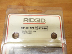 Ridgid 47740 *NEW* 1/4&Prime;-3/8&Prime; NPT Alloy Steel Universal Thread Dies RH