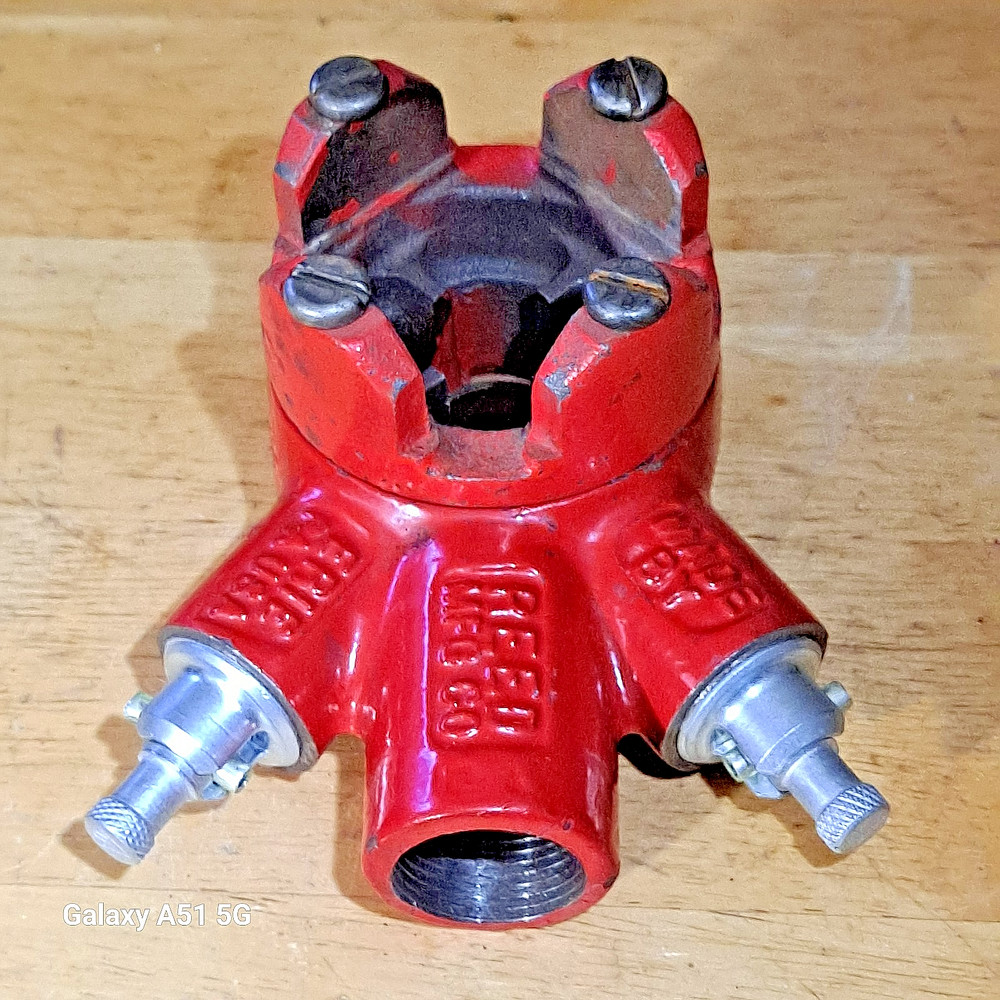 Reed 0S Die Ratchet With Die Head Holder NEW NOS FREE SHIPPING