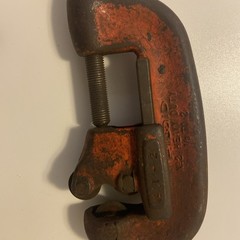 Ridgid Tools No. 2A Heavy Duty Wide Roll Pipe Cutter 1/8&Prime; to 2&Prime;