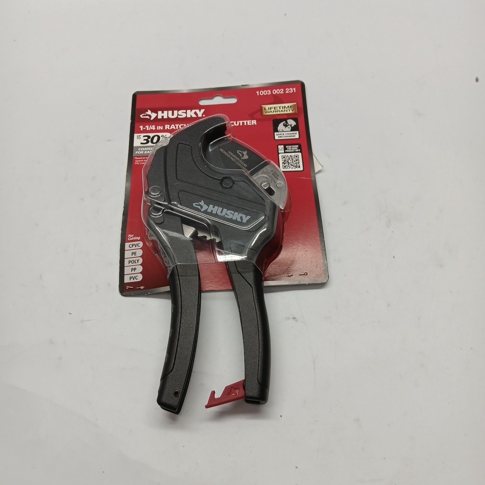 Husky Ratcheting 1-1.25&Prime; PVC Cutter 1 hand release