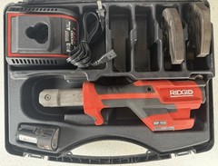 RIDGID RP 115 Mini Press Tool Kit 1/2 in to 3/4 in w Battery N Charger