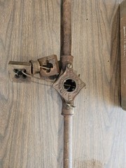 GTD Greenfield No. 1 Die Holder Vintage With 4 different dies
