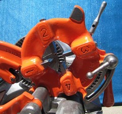 Ridgid 535 Pipe Threader 1/2&Prime; to 2&Prime; Pipe Threading Machine with Die Head