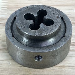 GTD Greenfield Die Little Giant 5/16&Prime; 18 NC Insert Collet Adjustable Pipe Dies