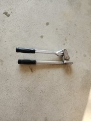 Gould Imperial USA 1/4&Prime; OD Tubing Hand Tube Bender 9/16&Prime; Radius 364 &ndash; FHA