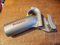 BRAND NEW RIDGID B-1709 Heavy-Wall Conduit Bender, 1/2&Prime; TO 1/2&Prime; FREE SHIPPING