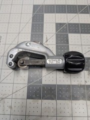 RIDGID 31622, 1/8&Prime; to 1 1/8&Prime; Constant Swing Tubing Cutter &ndash; Model 150