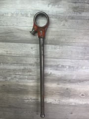 Ridgid 111-R Pipe Threader Ratchet 24 Inch Orange Pipe Thread No Dies