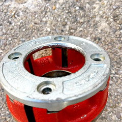 RIDGID 1-1/4 inch 1.25 NPT Threader Die Head No Cutters Very Good Condition