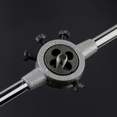 9/1620 UN Round Die Right Hand Machine Thread Die Hardware Tool