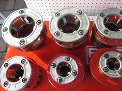 RIDGID 700 T2 PIPE THREADER w NPSM insets 12R heads and dies Set EXC. TOOL