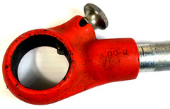 RIDGID 00-R Ratcheting Pipe Threader Tool w/ 3/4 & 1/2 Die Heads