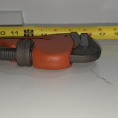 18 Inch End Pipe Wrench Orange Industrial Heavy Duty Made in China