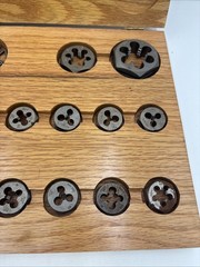 Four Star Products 20-Piece Thread Repair Die Kit Model S2089 In Wooden Box