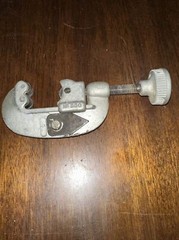 Penncraft No. 350 pipe cutter 1/8&rdquo;- 1 1/8 O. D. #343