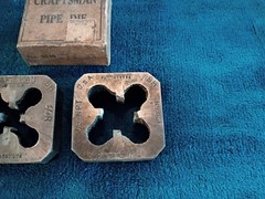 VTG SEARS CRAFTSMAN 5510 1/4-R and 1/2-NPT Plumbing Tool Pipe Dies USA.