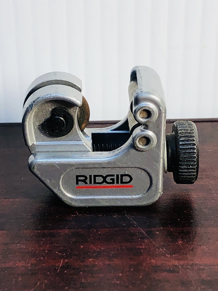 RIDGID 32975 Model 103 Close Quarters Tubing Cutter 1/8-inch to 5/8-inch Tube&hellip;