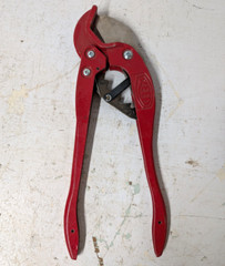 Reed Manufacturing RS2 2&Prime; Ratchet Shears PE, PP, PEX, and ABS Pipe & Tubing