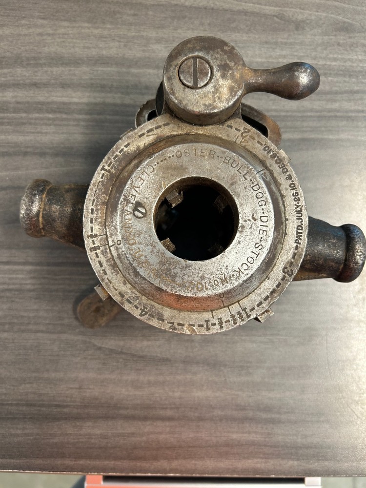 Vintage Oster Bull Dog Pipe Threader Die Head #102