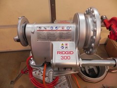 RIDGID 300 -T2 PIPE THREADER 115 V, 38 RPM,341,360, 311, 2 die heads refurbished