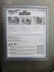 Milwaukee 48-22-4251 1&Prime; Mini Copper Tubing Cutter w/ 1/8&Prime; &ndash; 1-1/8&Prime; Cut Capacity