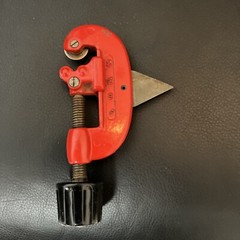 Super-Ego No. 730 Pipe Cutter With Folding Blade Made In Spain 1/8 &ndash; 1 1/8 OD