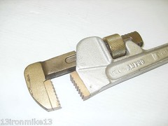 ⭐NEW⭐ Ampco W-212 Non Sparking Bronze Adjustable 14&Prime; Pipe Wrench SPARK PROOF
