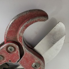 MCC 1493 Large PVC Pipe Cutter 43-80mm Made in JAPAN